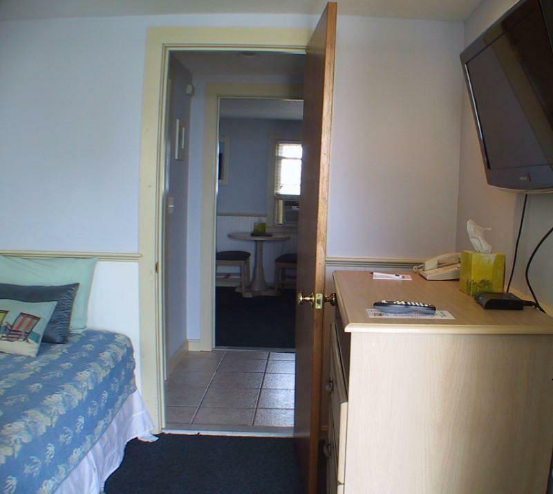 The Colony Beach Motel Dennisport Bagian luar foto